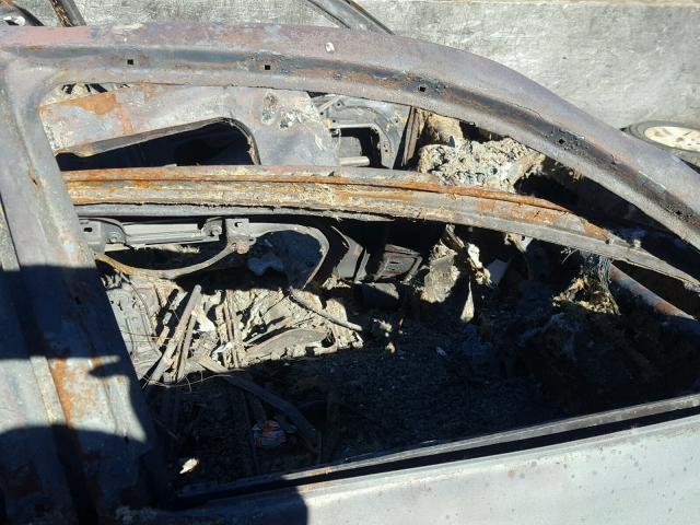 4T1BF18B5XU305544 - 1999 TOYOTA AVALON XL BURN photo 5