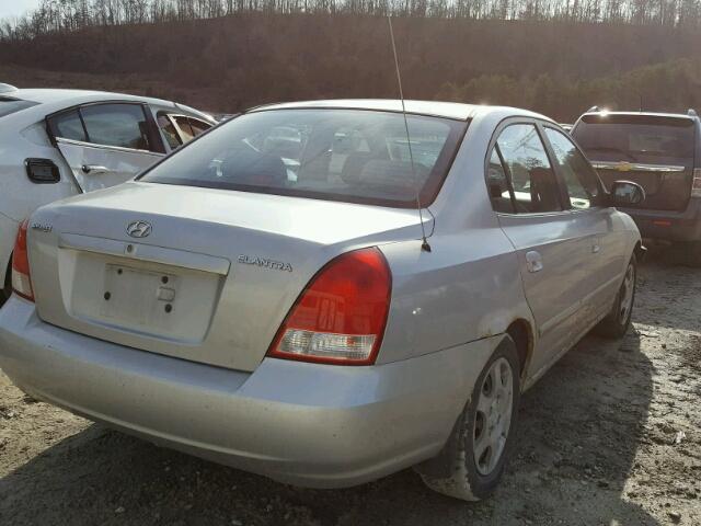 KMHDN45D42U263668 - 2002 HYUNDAI ELANTRA GL SILVER photo 4