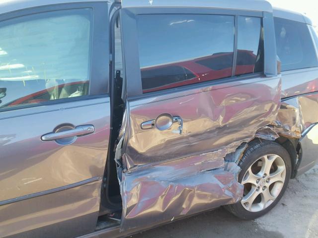 JM1CR293390328876 - 2009 MAZDA 5 GRAY photo 9