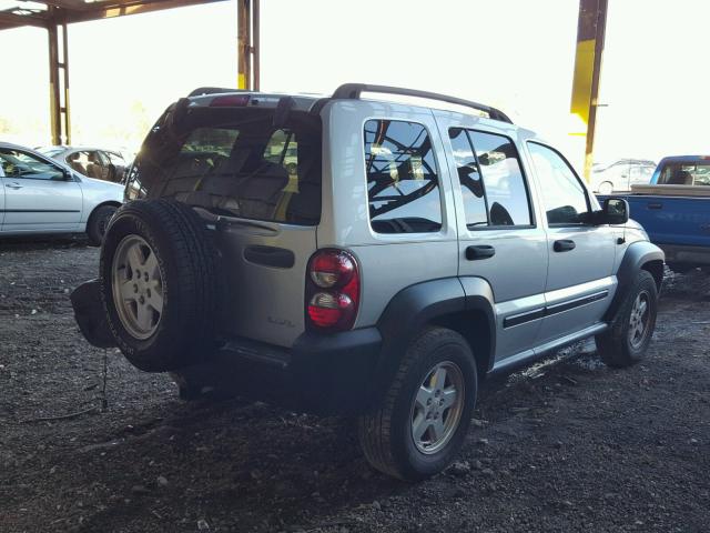 1J4GK48K86W174193 - 2006 JEEP LIBERTY SP SILVER photo 4