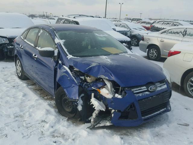 1FAHP3E20CL294003 - 2012 FORD FOCUS S BLUE photo 1