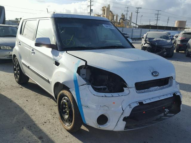 KNDJT2A6XD7502473 - 2013 KIA SOUL + WHITE photo 1