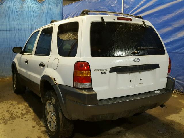 1FMYU93193KD47380 - 2003 FORD ESCAPE XLT WHITE photo 3