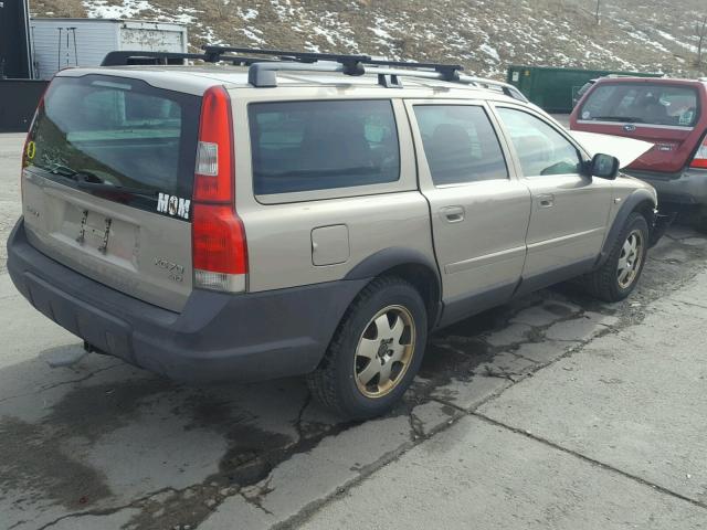 YV1SZ59H241129436 - 2004 VOLVO XC70 TAN photo 4