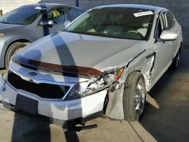 KNAGN4A77B5164366 - 2011 KIA OPTIMA EX SILVER photo 2