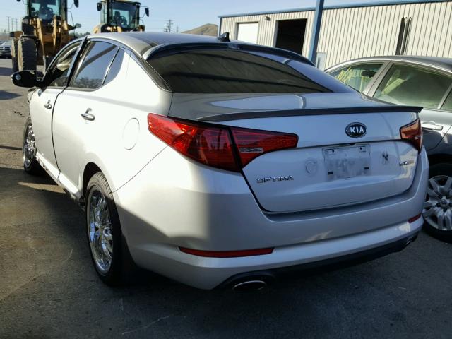 KNAGN4A77B5164366 - 2011 KIA OPTIMA EX SILVER photo 3