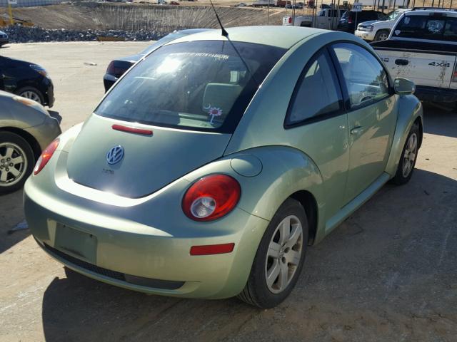 3VWRW31C97M507161 - 2007 VOLKSWAGEN NEW BEETLE GREEN photo 4