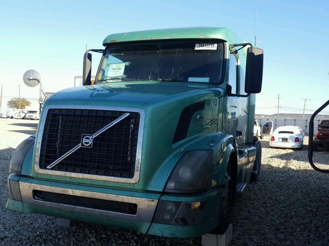 4V4NC9EH7AN289824 - 2010 VOLVO VN VNL GREEN photo 9