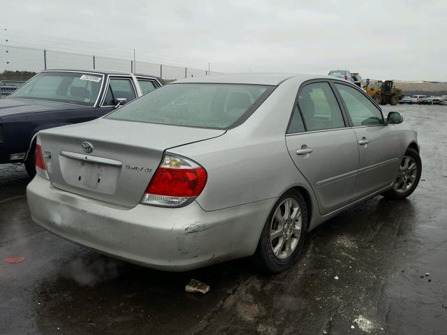 4T1BE30K55U419938 - 2005 TOYOTA CAMRY LE GRAY photo 4