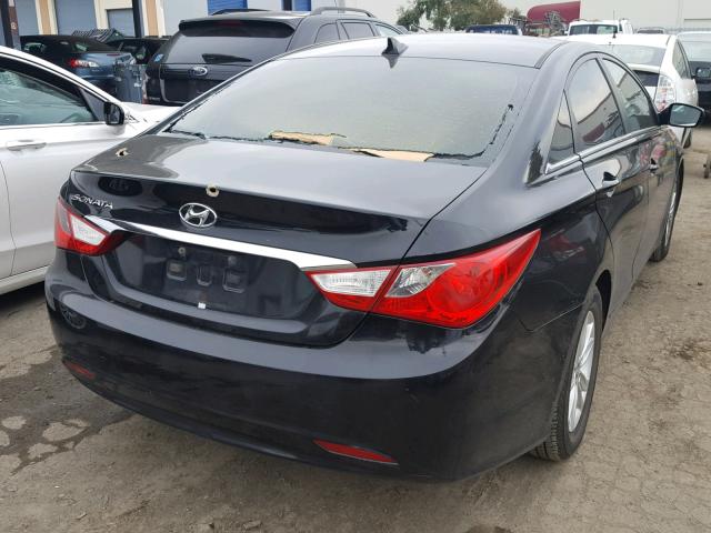 5NPEB4AC0DH687893 - 2013 HYUNDAI SONATA GLS BLACK photo 4