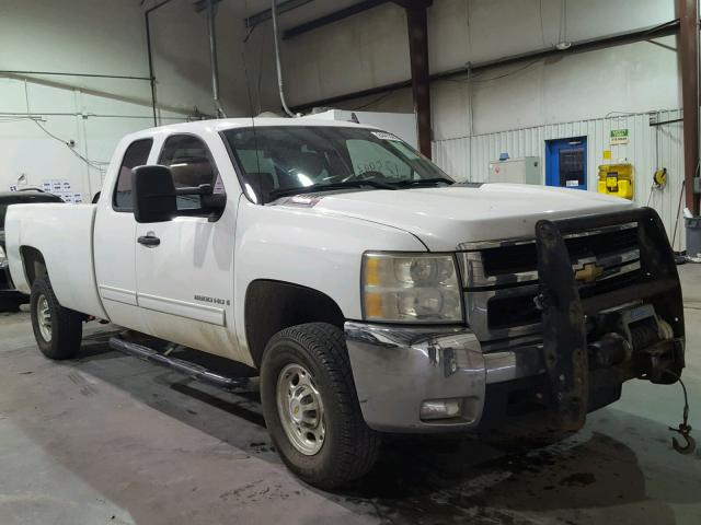 1GCHK59K09E161673 - 2009 CHEVROLET SILVERADO WHITE photo 1