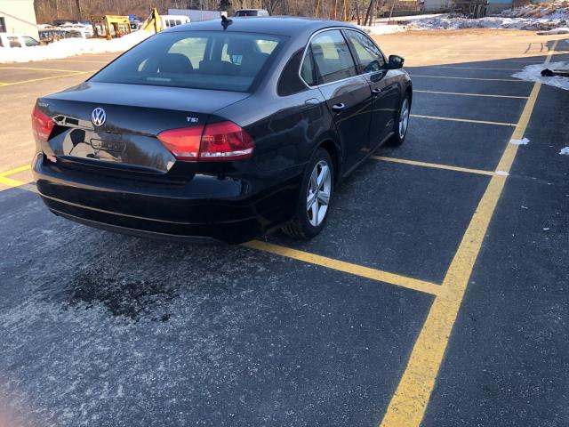 1VWAT7A35FC084494 - 2015 VOLKSWAGEN PASSAT S შავი ფოტო 4