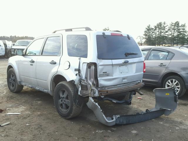 1FMCU0D7XAKD07945 - 2010 FORD ESCAPE XLT SILVER photo 3