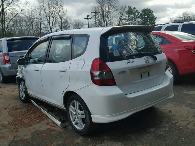 JHMGD38647S046201 - 2007 HONDA FIT S WHITE photo 3