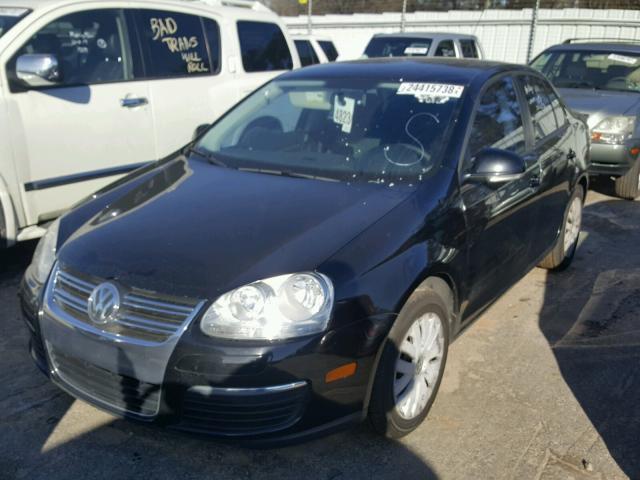 3VWJX7AJXAM020462 - 2010 VOLKSWAGEN JETTA S BLACK photo 2