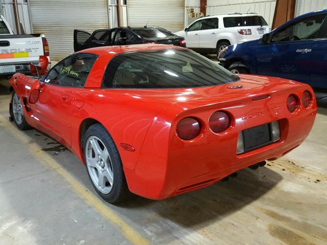 1G1YY22G7W5106998 - 1998 CHEVROLET CORVETTE RED photo 3