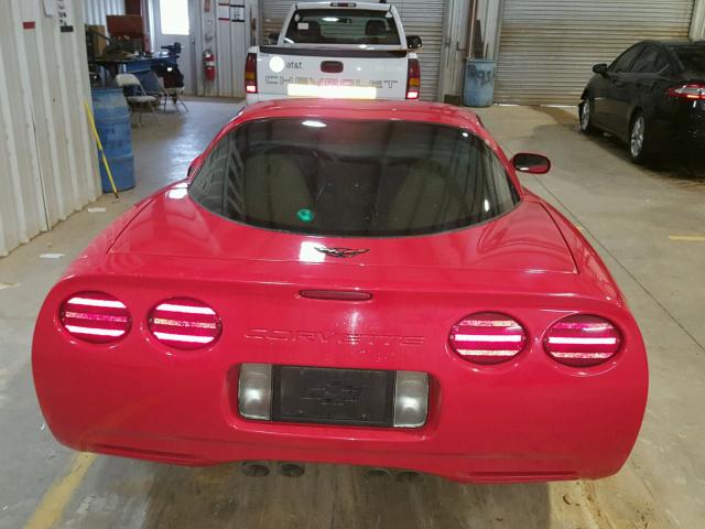 1G1YY22G7W5106998 - 1998 CHEVROLET CORVETTE RED photo 6