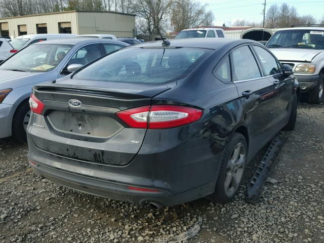 3FA6P0H7XDR326200 - 2013 FORD FUSION SE BLACK photo 4