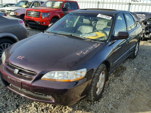 1HGCG1658XA038857 - 1999 HONDA ACCORD EX PURPLE photo 2