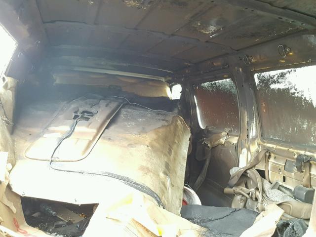 1FBSS31L81HB04577 - 2001 FORD ECONOLINE WHITE photo 6