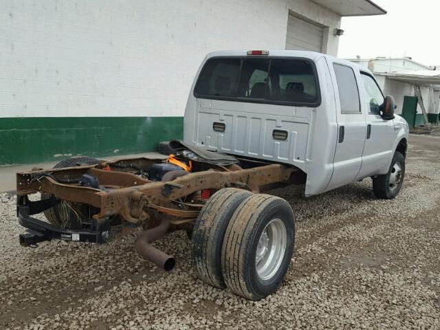 1FTWW33P75EA73833 - 2005 FORD F350 SUPER SILVER photo 4