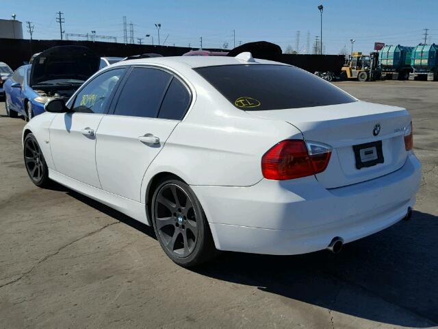 WBAVB73567VF52714 - 2007 BMW 335 WHITE photo 3