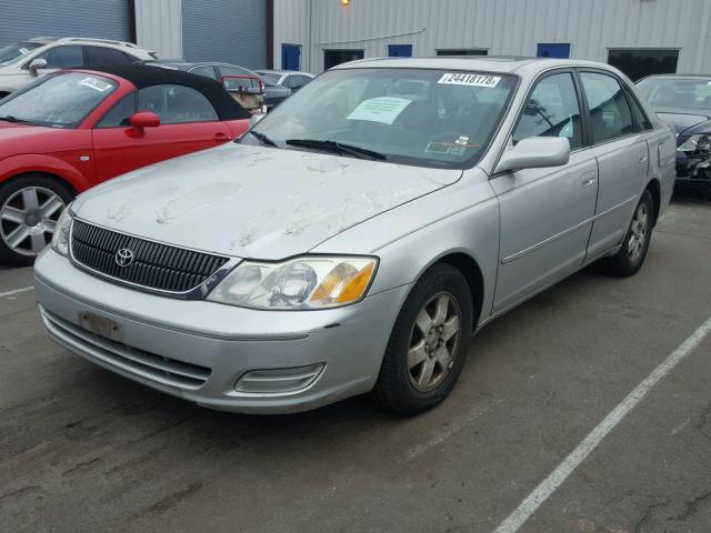 4T1BF28B81U139209 - 2001 TOYOTA AVALON XL SILVER photo 2