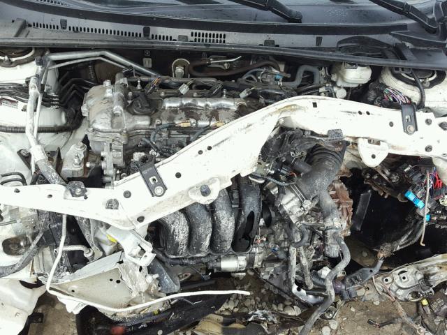 5YFBPRHE5EP139174 - 2014 TOYOTA COROLLA EC 白色 照片 7
