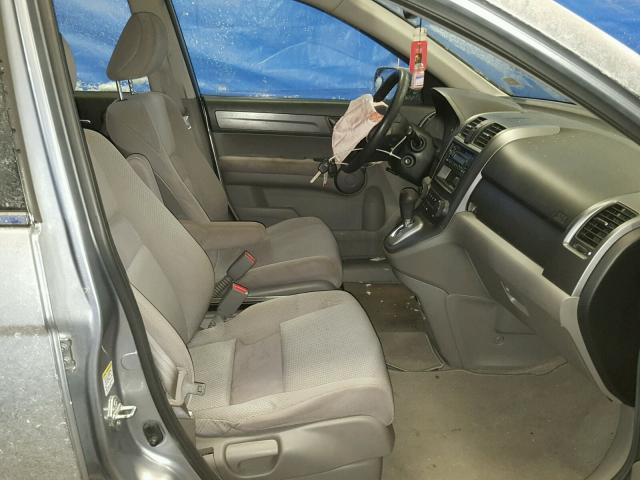 JHLRE48398C081477 - 2008 HONDA CR-V LX SILVER photo 5