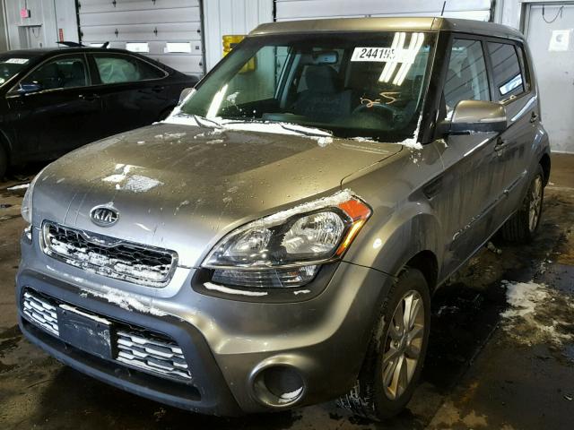 KNDJT2A62C7389262 - 2012 KIA SOUL + GRAY photo 2