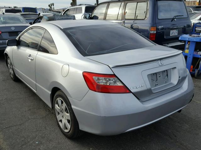 2HGFG1B69AH534366 - 2010 HONDA CIVIC LX SILVER photo 3