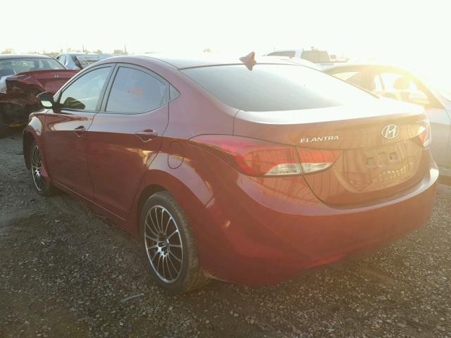 KMHDH4AE1CU275638 - 2012 HYUNDAI ELANTRA GL RED photo 3