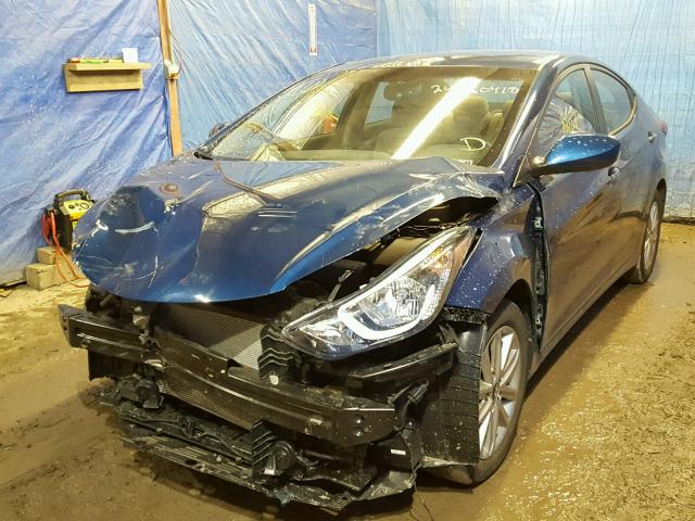 KMHDH4AE2GU520789 - 2016 HYUNDAI ELANTRA SE BLUE photo 2