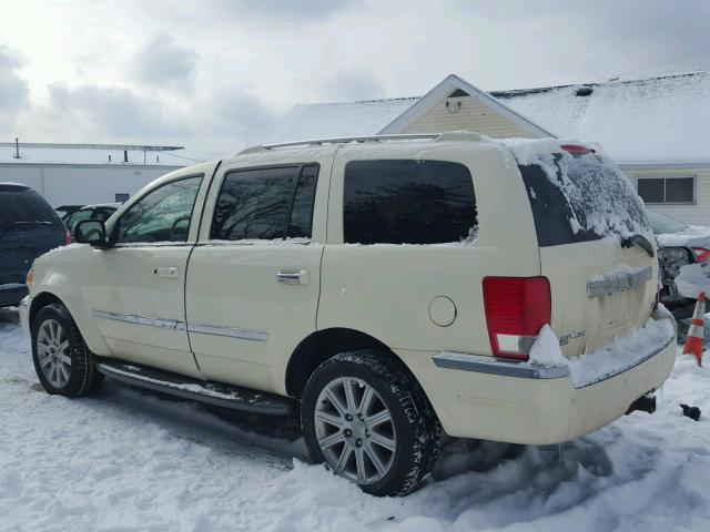 1A8HW58257F553070 - 2007 CHRYSLER ASPEN LIMI CREAM photo 3