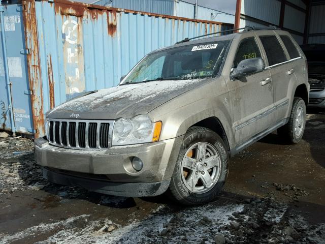 1J8HR58N06C140992 - 2006 JEEP GRAND CHER TAN photo 2