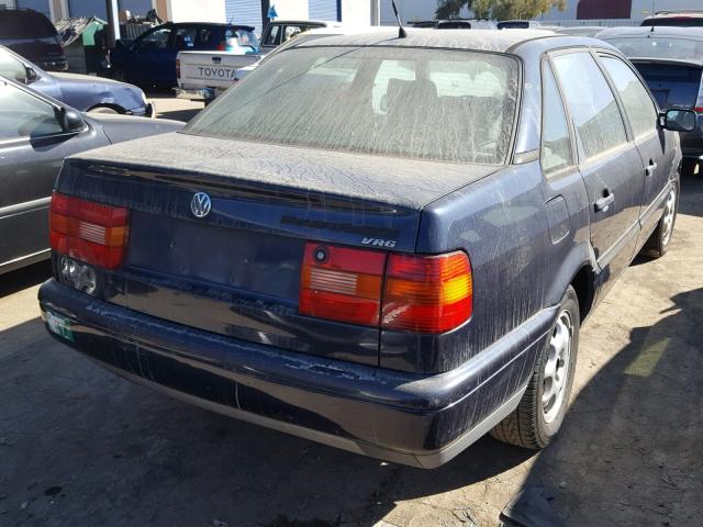 WVWEE83A8SE010047 - 1995 VOLKSWAGEN PASSAT GLX 蓝色 照片 4