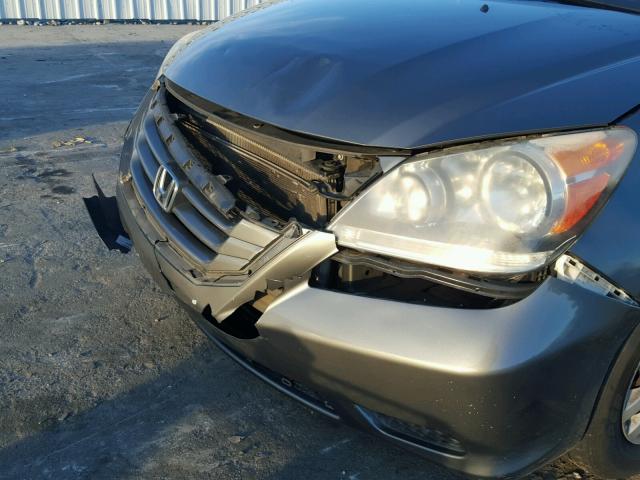 5FNRL38218B047072 - 2008 HONDA ODYSSEY LX GRAY photo 9