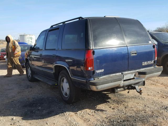 1GNEK13R1VJ370723 - 1997 CHEVROLET TAHOE K150 BLUE photo 3