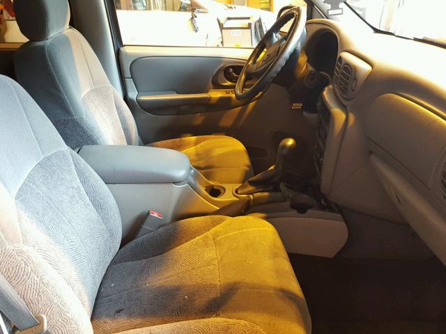 1GNDT13S732413626 - 2003 CHEVROLET TRAILBLAZE GOLD photo 5