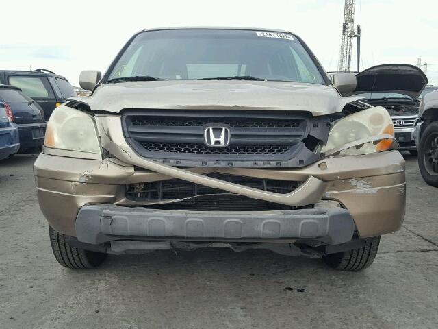 2HKYF184X5H565378 - 2005 HONDA PILOT EX GOLD photo 9