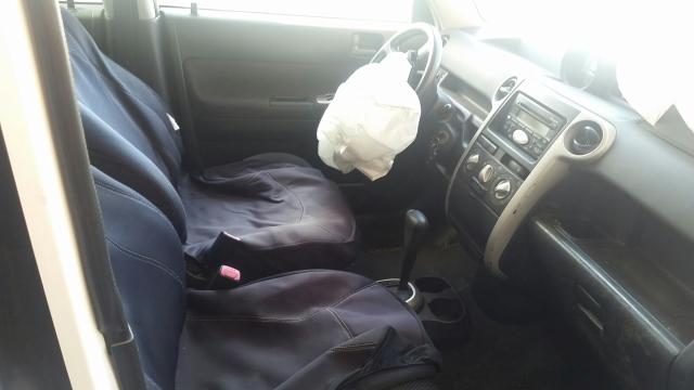 JTLKT324650208123 - 2005 TOYOTA SCION XB 白色 照片 5