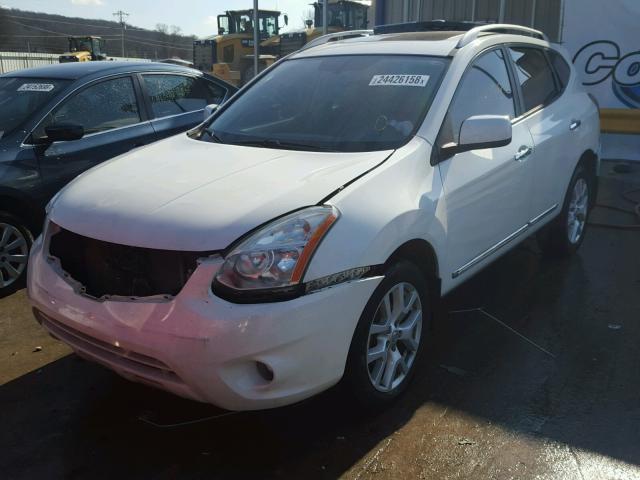 JN8AS5MT6BW188267 - 2011 NISSAN ROGUE S WHITE photo 2