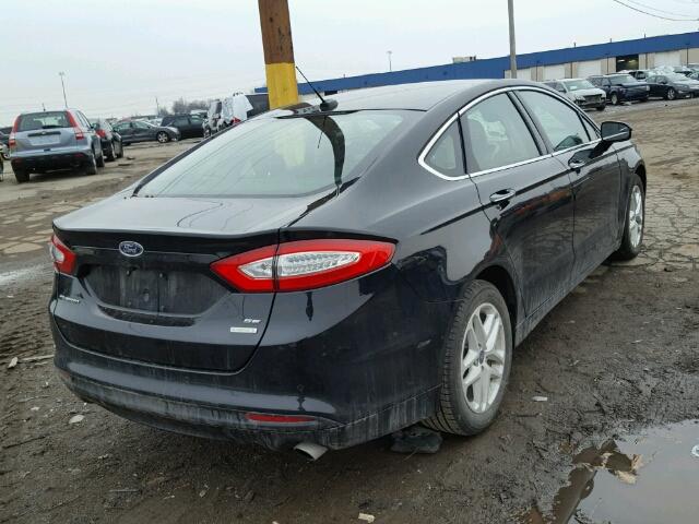 3FA6P0HD8GR278223 - 2016 FORD FUSION SE BLACK photo 4