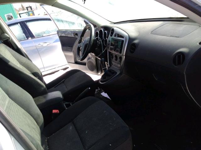 2T1KR32E45C859405 - 2005 TOYOTA MATRIX 银色 照片 5