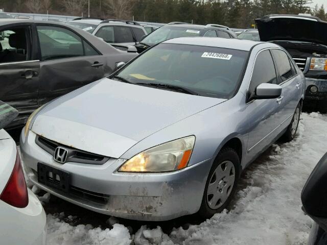 1HGCM56455A810932 - 2005 HONDA ACCORD LX SILVER photo 2