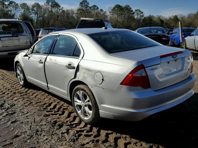 3FAHP0HG9CR109745 - 2012 FORD FUSION SE SILVER photo 3