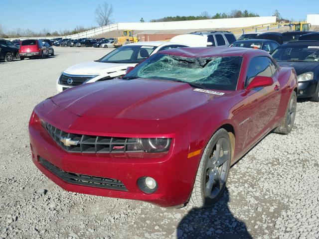 2G1FB1E33D9183766 - 2013 CHEVROLET CAMARO LT MAROON photo 2