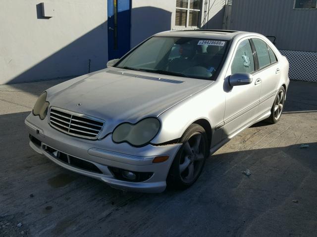 WDBRF40J25F705360 - 2005 MERCEDES-BENZ C 230K SPO SILVER photo 2