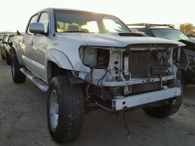 5TEMU52N67Z325726 - 2007 TOYOTA TACOMA DOU SILVER photo 1