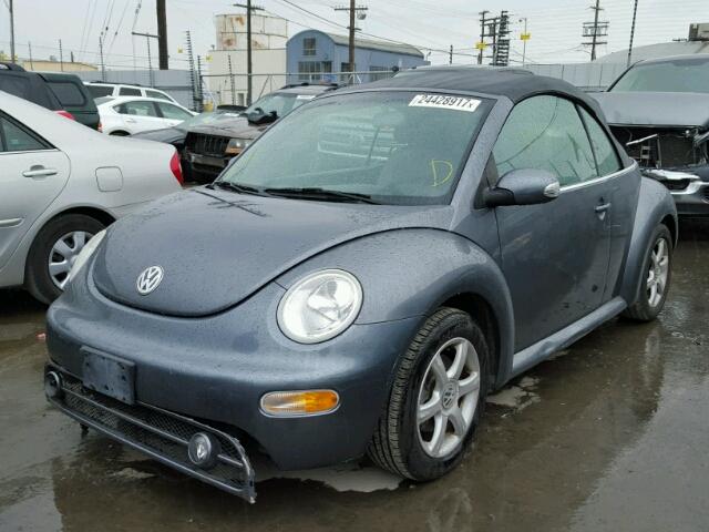 3VWCD31Y84M310274 - 2004 VOLKSWAGEN NEW BEETLE 灰色 照片 2